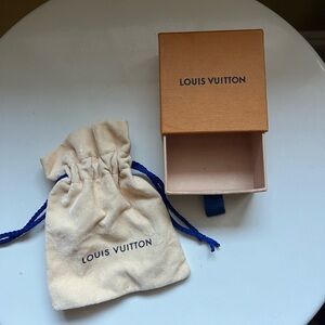 Louis Vuitton small gift box